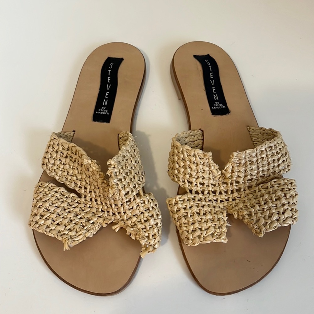 STEVEN Raffia Sandals
